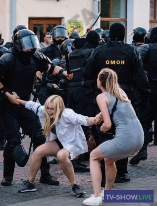 Что белорусы думают о протестах? Реальный выбор жителей Минска (12-08-2020)